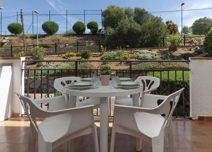 1205 Jardins Con Piscina - Apivend Immo